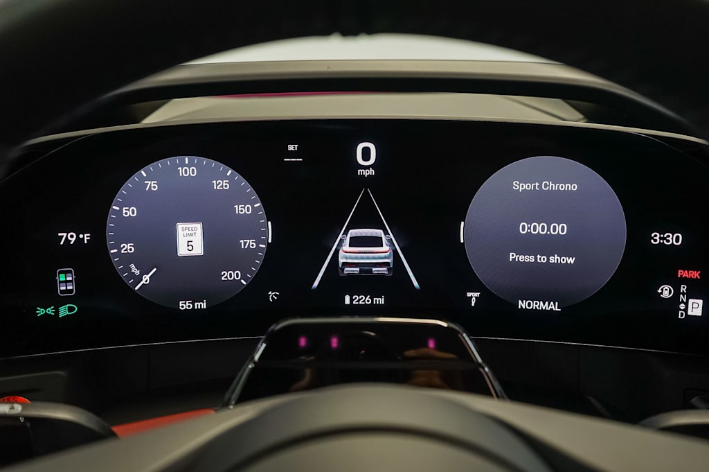 Thumbnail: 2026 Porsche Cayenne - 14