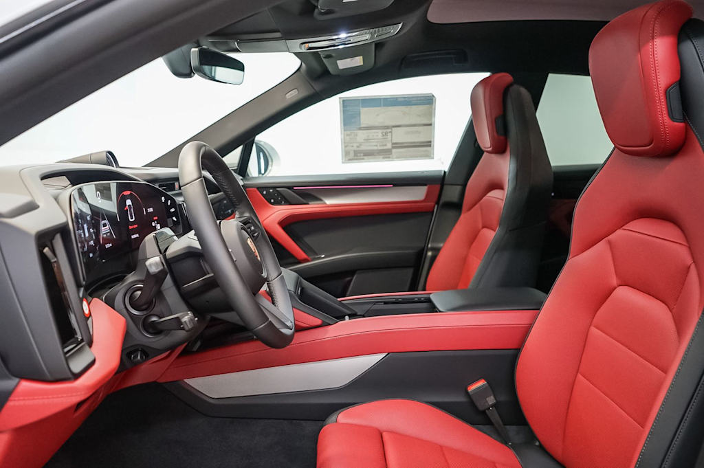 Thumbnail: 2026 Porsche Cayenne - 26