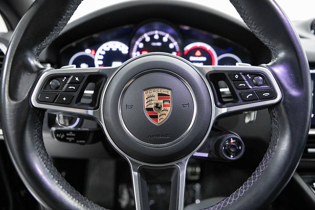 Thumbnail: 2023 Porsche Cayenne - 11