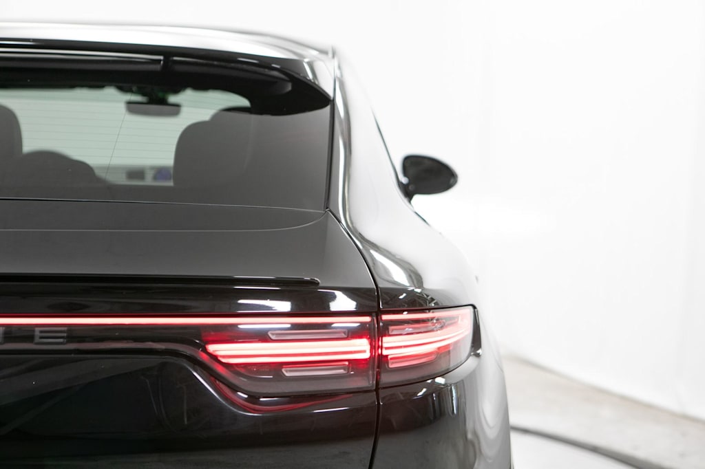 Thumbnail: 2023 Porsche Cayenne - 24
