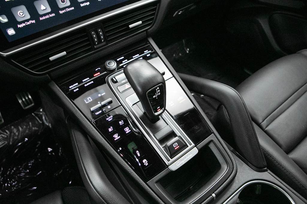 Thumbnail: 2023 Porsche Cayenne - 29