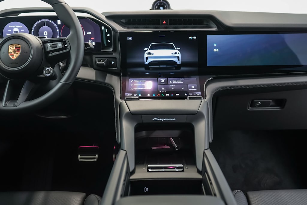 Thumbnail: 2026 Porsche Cayenne - 12