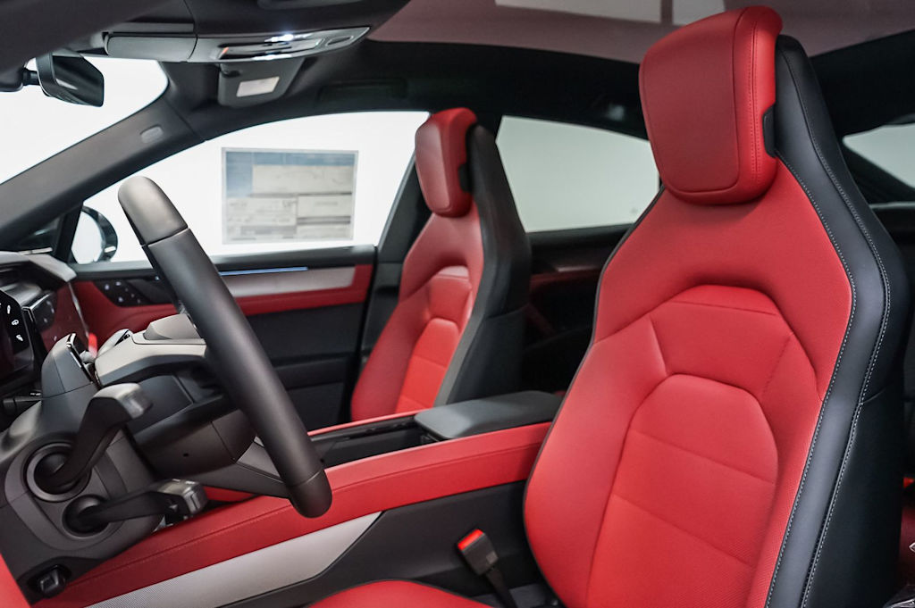 Thumbnail: 2026 Porsche Cayenne - 9