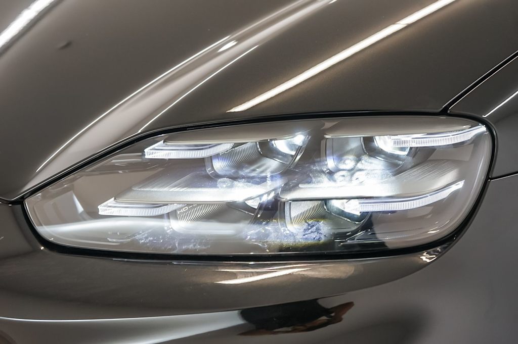 Thumbnail: 2026 Porsche Cayenne - 24