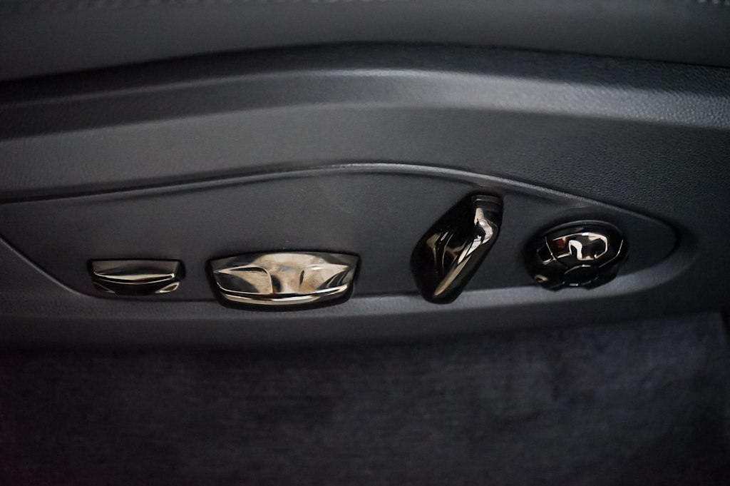 Thumbnail: 2026 Porsche Cayenne - 28