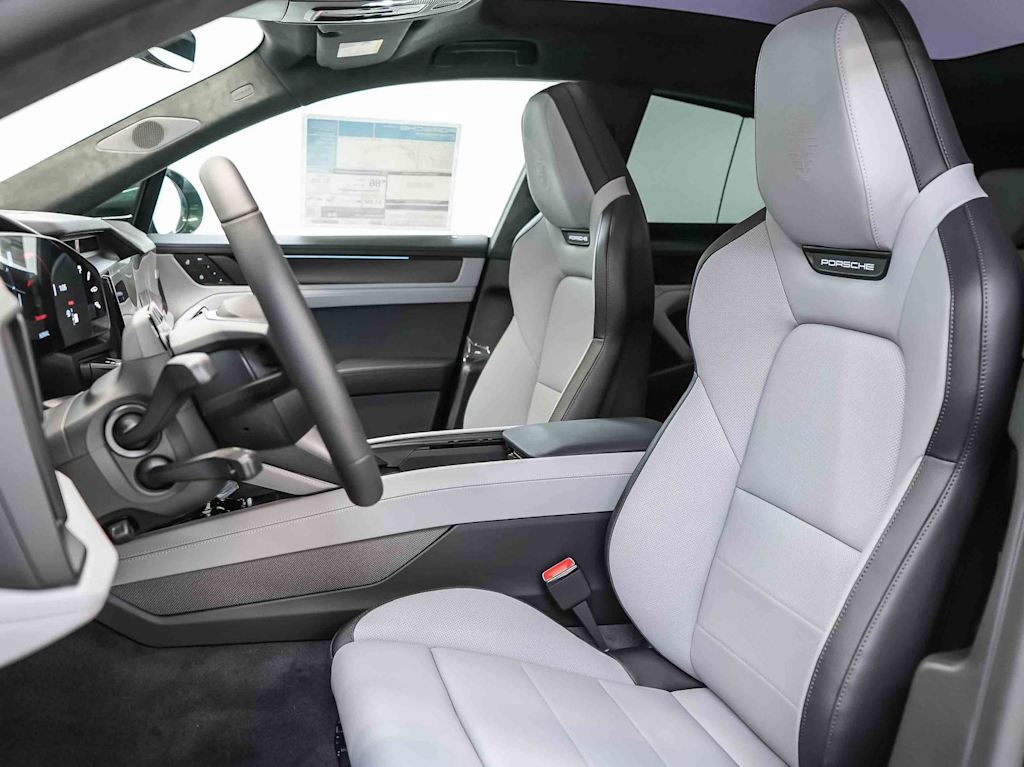 Thumbnail: 2026 Porsche Cayenne - 9