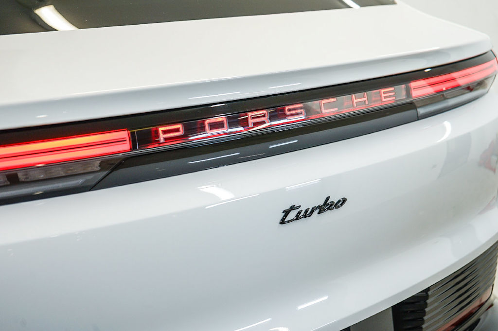 Thumbnail: 2026 Porsche Cayenne - 19
