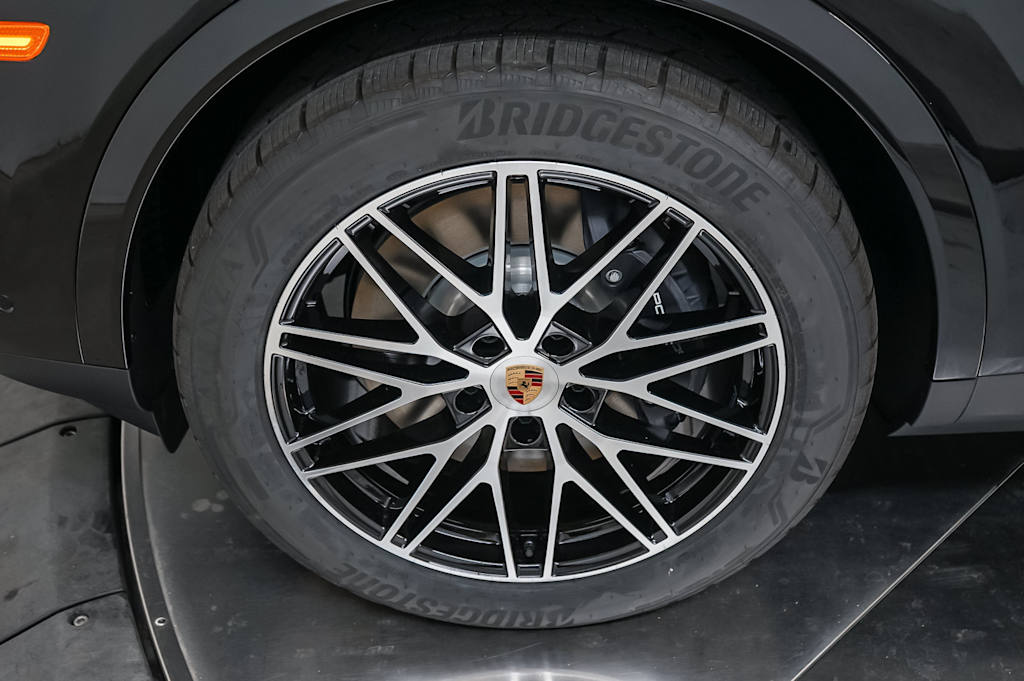 Thumbnail: 2026 Porsche Cayenne - 22