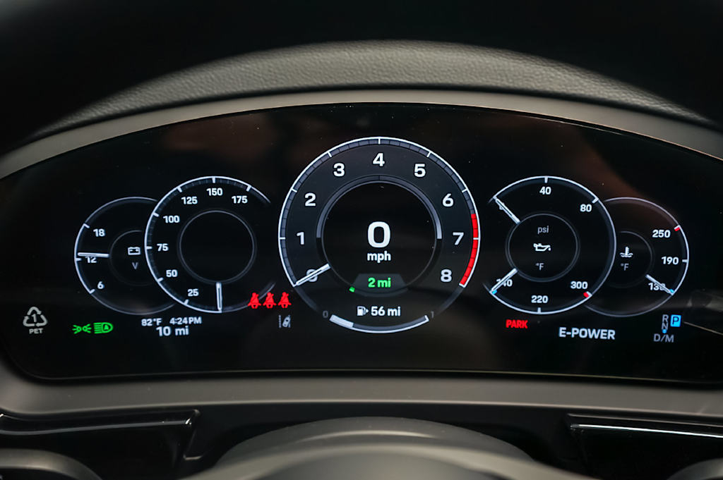Thumbnail: 2026 Porsche Cayenne - 30