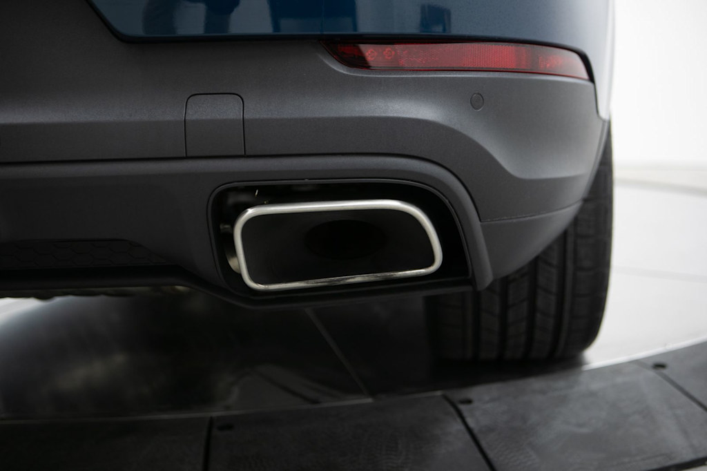 Thumbnail: 2024 Porsche Cayenne - 37