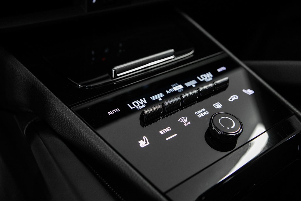 Thumbnail: 2024 Porsche Cayenne - 27
