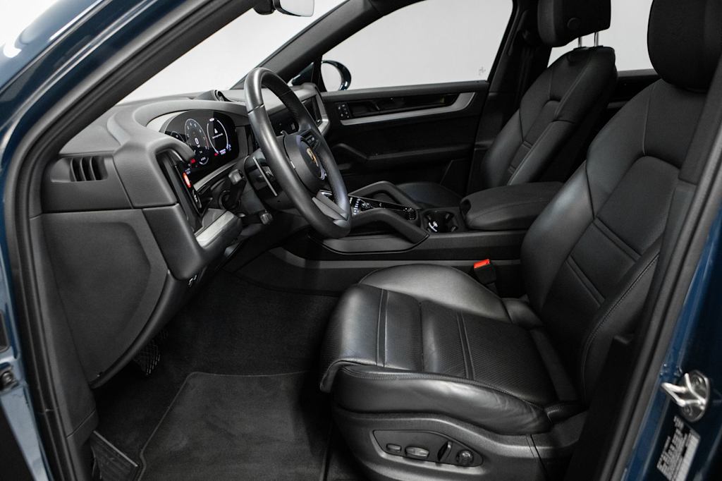 Thumbnail: 2024 Porsche Cayenne - 9