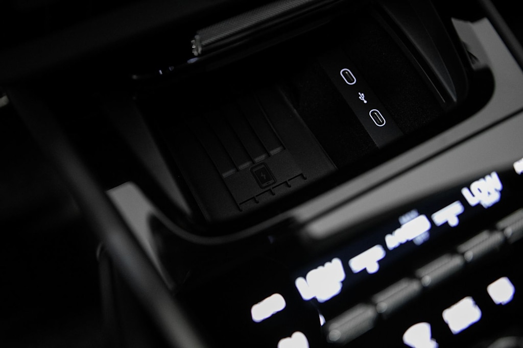 Thumbnail: 2026 Porsche Cayenne - 27