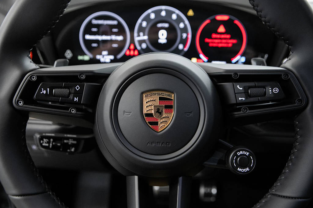 Thumbnail: 2026 Porsche Cayenne - 10