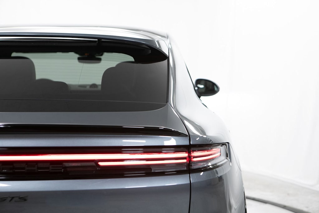 Thumbnail: 2026 Porsche Cayenne - 25