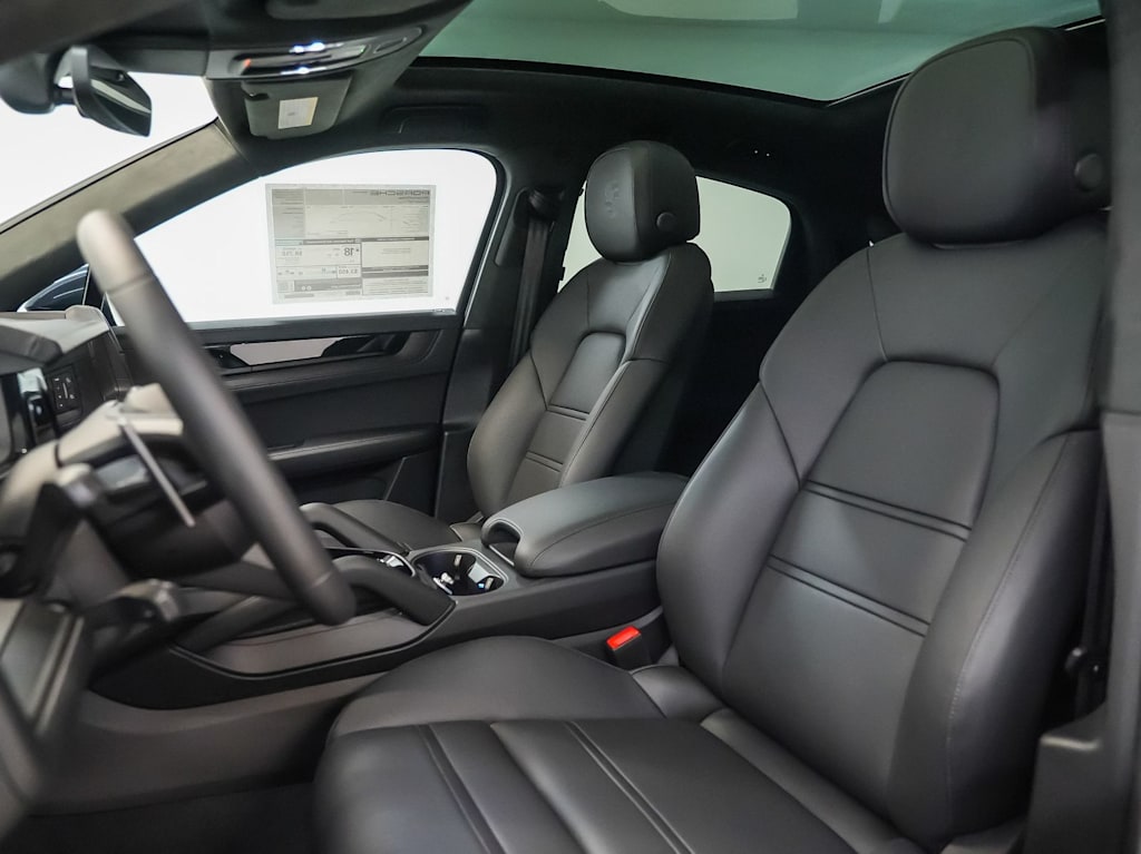 Thumbnail: 2026 Porsche Cayenne - 11