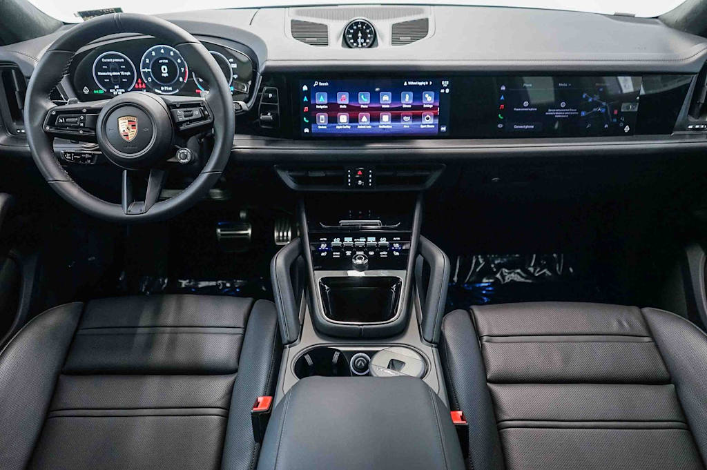 Thumbnail: 2026 Porsche Cayenne - 10