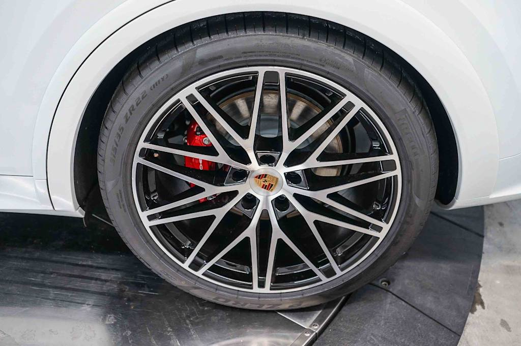 Thumbnail: 2026 Porsche Cayenne - 8