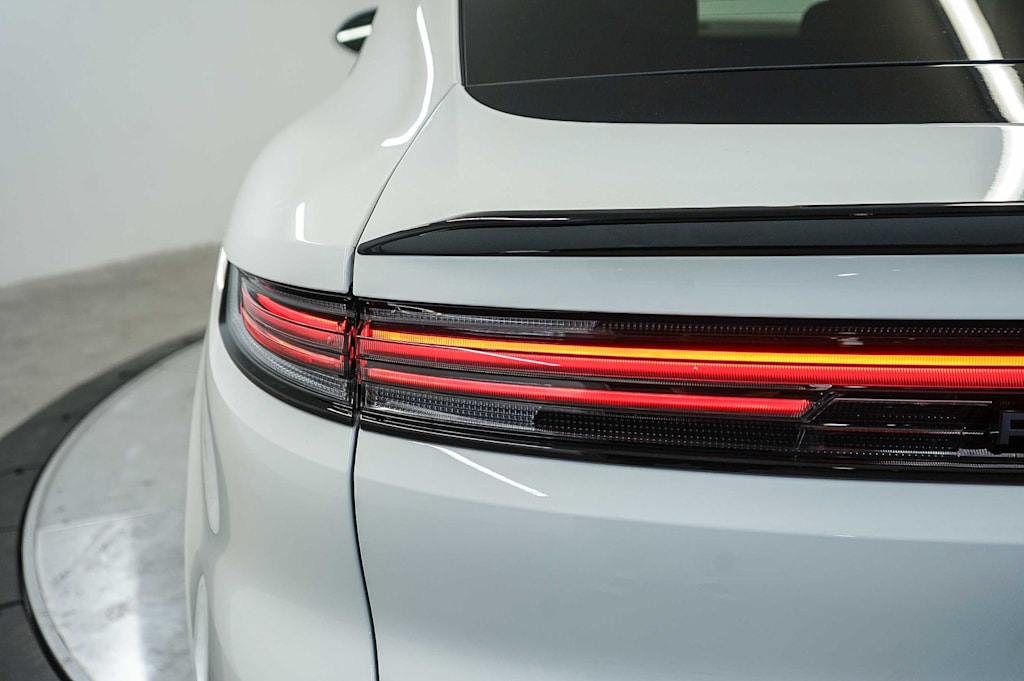 Thumbnail: 2026 Porsche Cayenne - 7