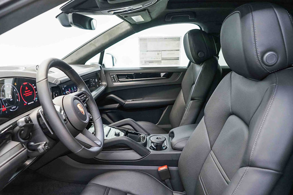 Thumbnail: 2026 Porsche Cayenne - 27
