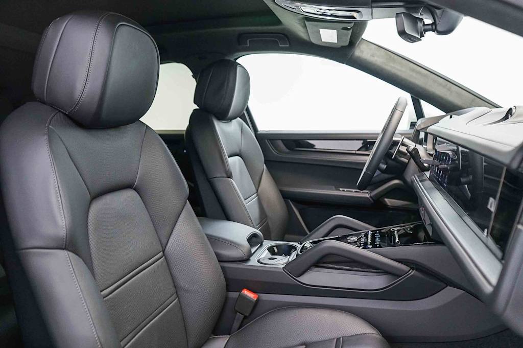 Thumbnail: 2026 Porsche Cayenne - 12