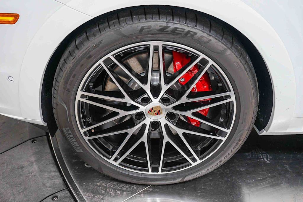 Thumbnail: 2026 Porsche Cayenne - 22