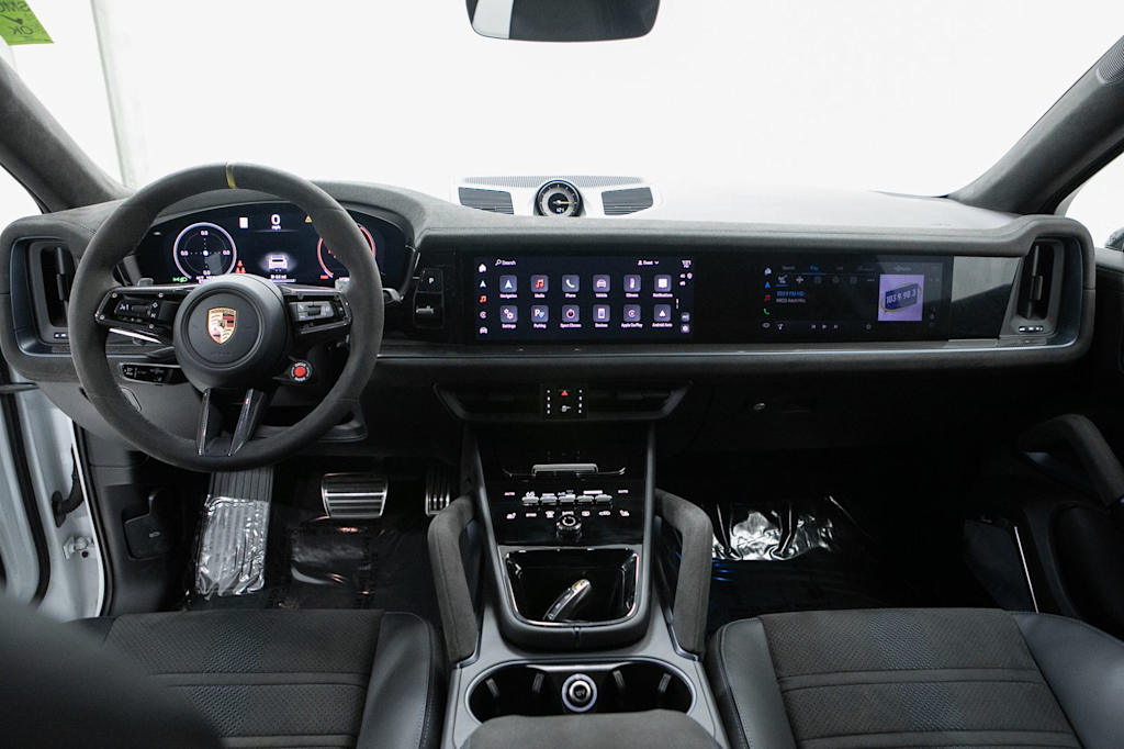 Thumbnail: 2025 Porsche Cayenne - 8