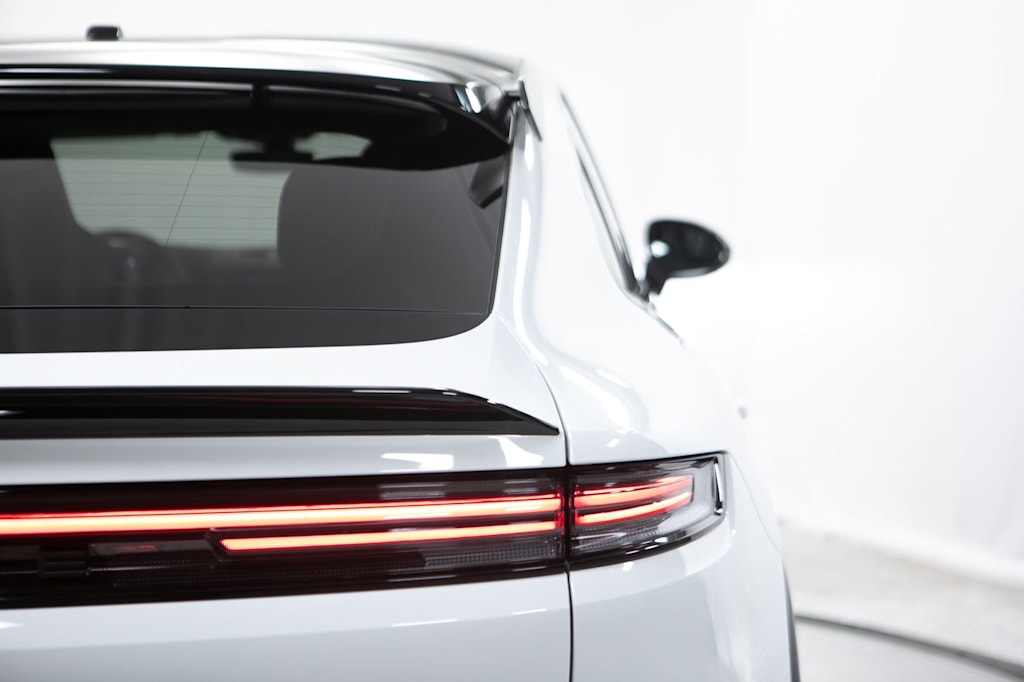 Thumbnail: 2025 Porsche Cayenne - 25