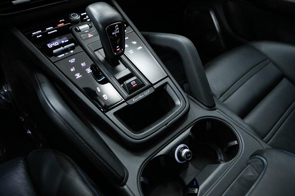 Thumbnail: 2023 Porsche Cayenne - 31