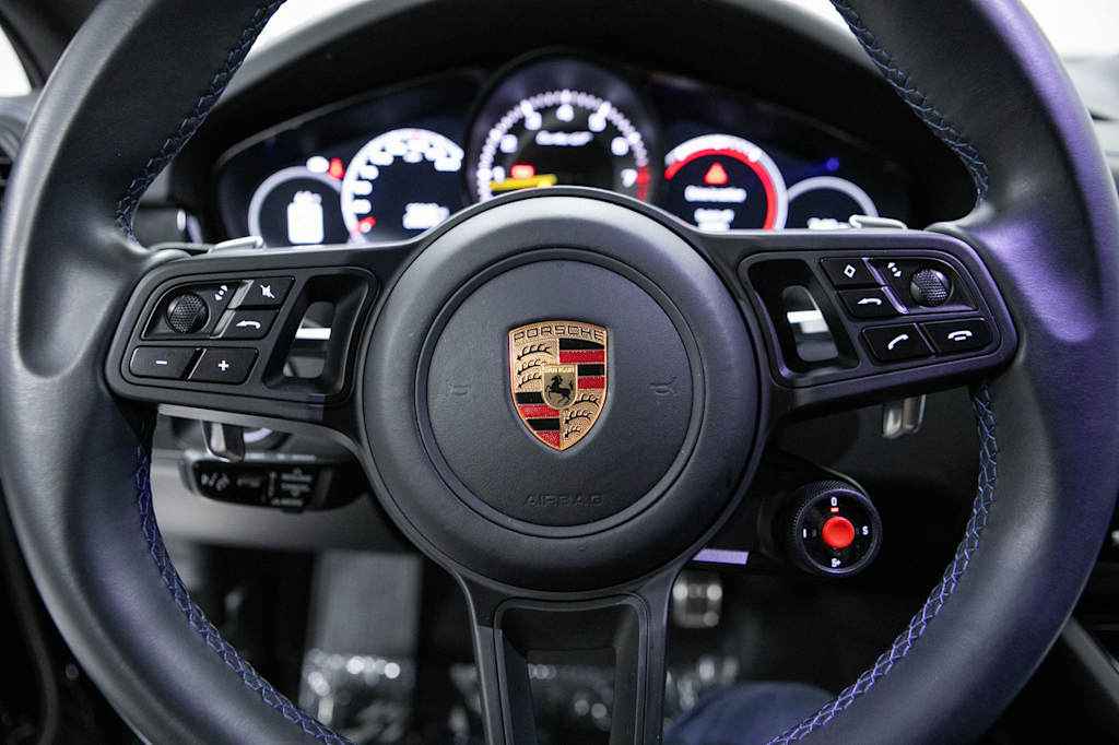 Thumbnail: 2023 Porsche Cayenne - 9