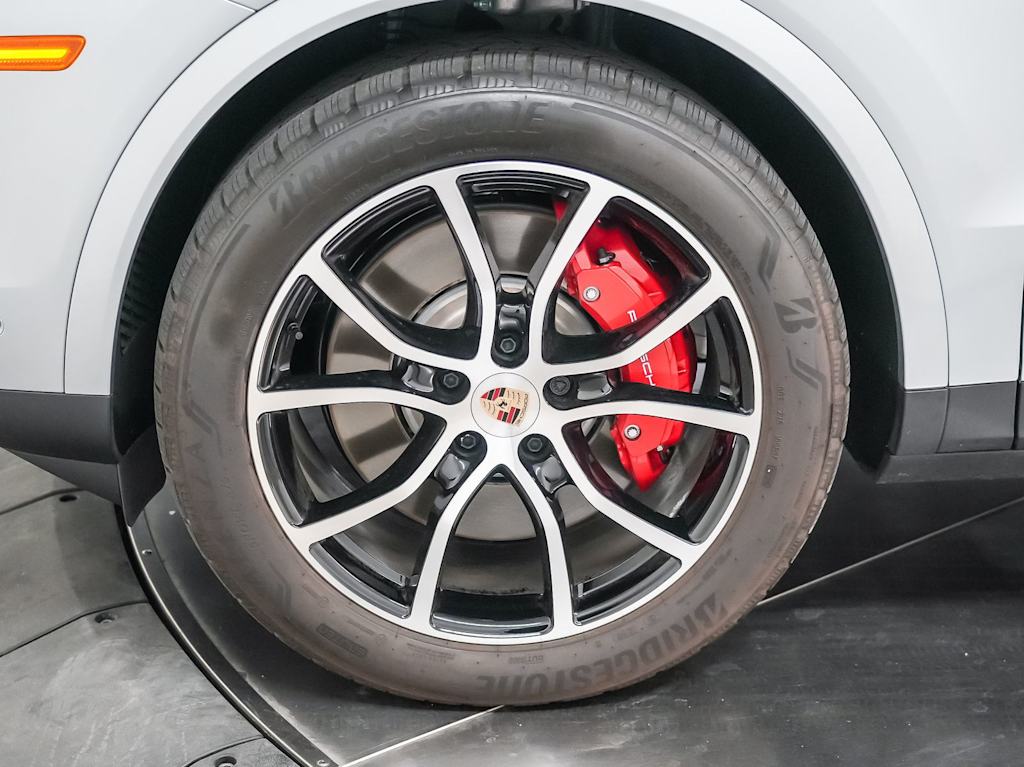 Thumbnail: 2026 Porsche Cayenne - 8