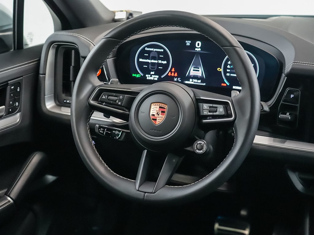 Thumbnail: 2026 Porsche Cayenne - 14