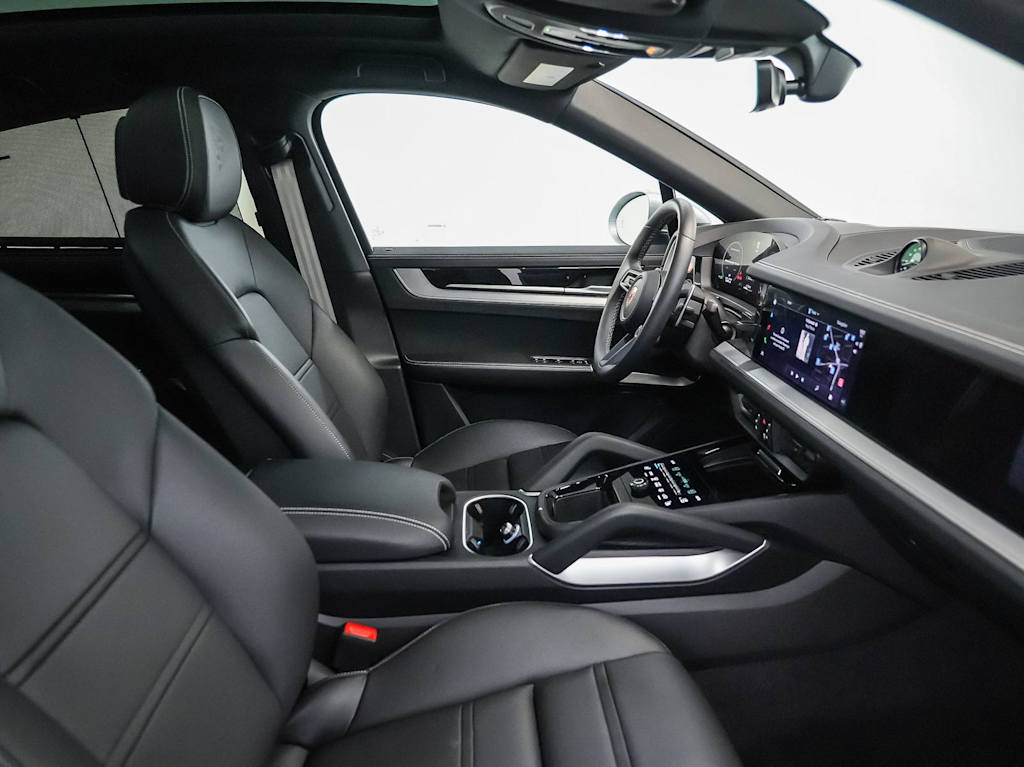 Thumbnail: 2026 Porsche Cayenne - 12