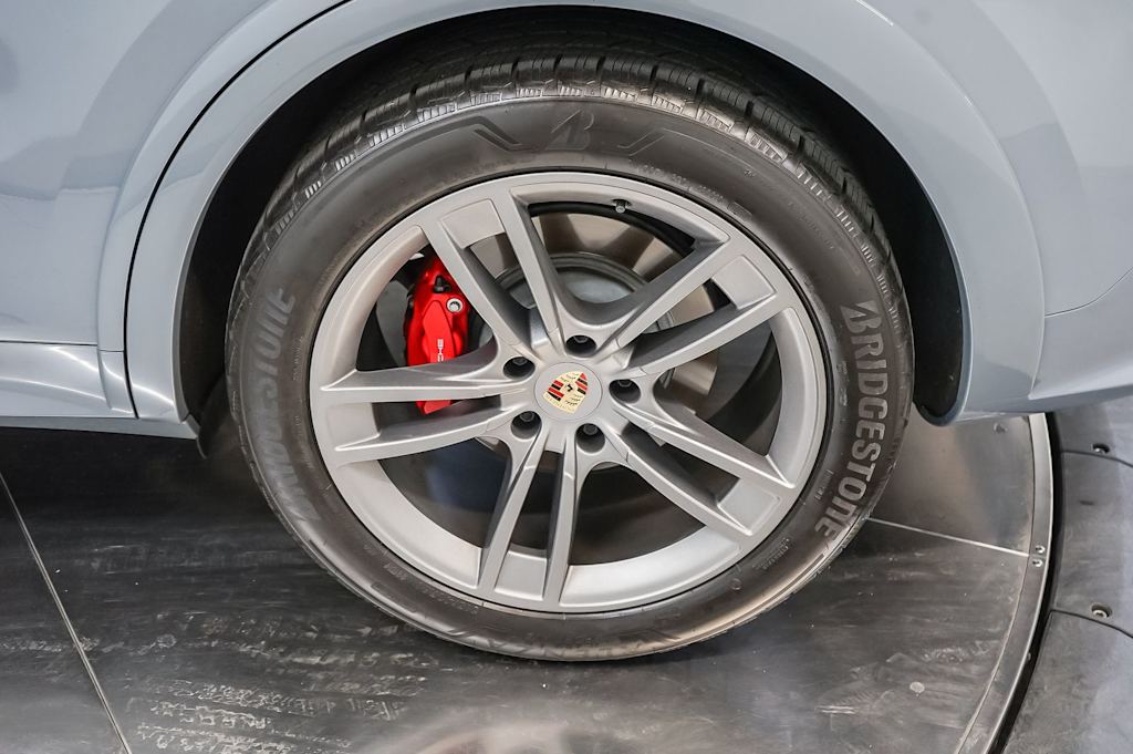 Thumbnail: 2024 Porsche Cayenne - 8