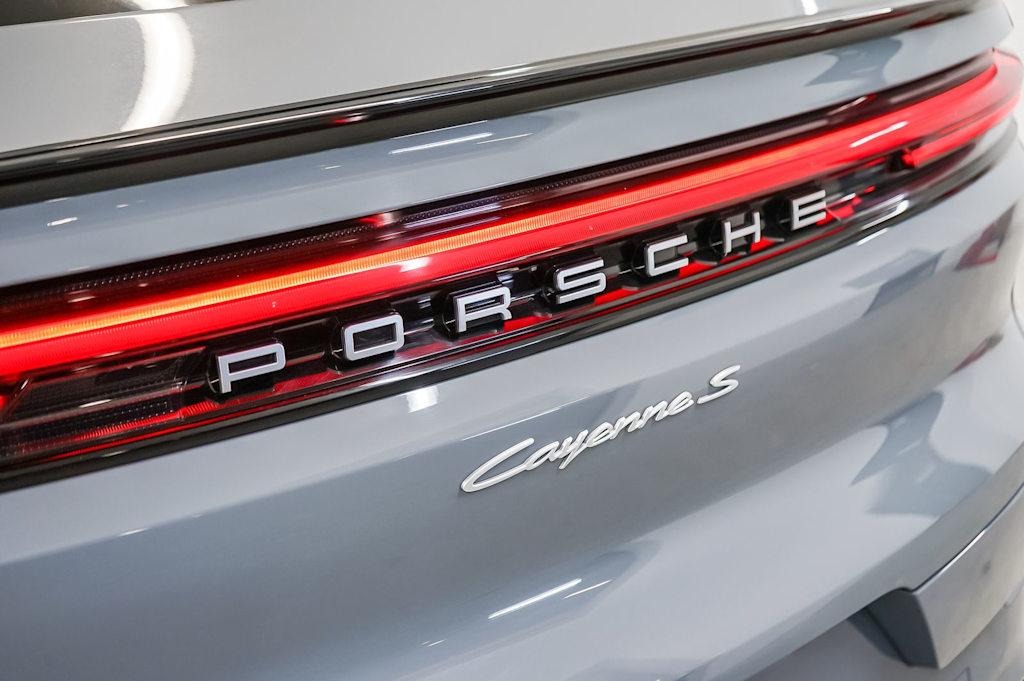 Thumbnail: 2024 Porsche Cayenne - 7