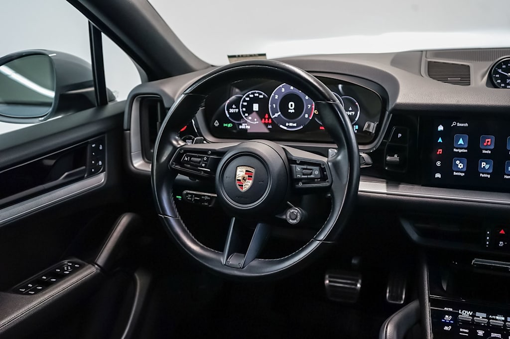 Thumbnail: 2024 Porsche Cayenne - 15