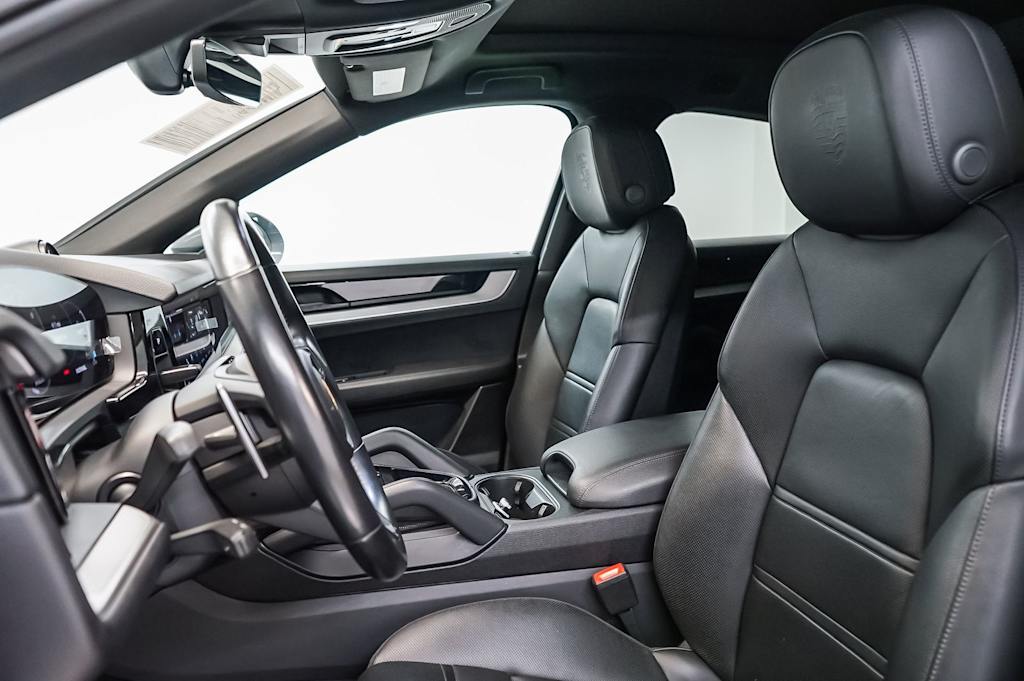 Thumbnail: 2024 Porsche Cayenne - 26