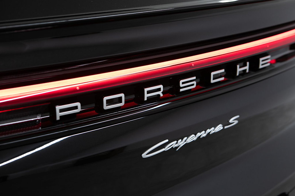 Thumbnail: 2026 Porsche Cayenne - 5