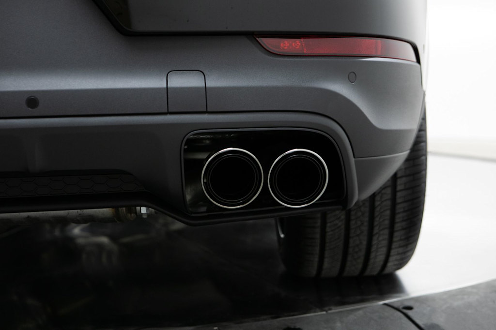 Thumbnail: 2026 Porsche Cayenne - 39
