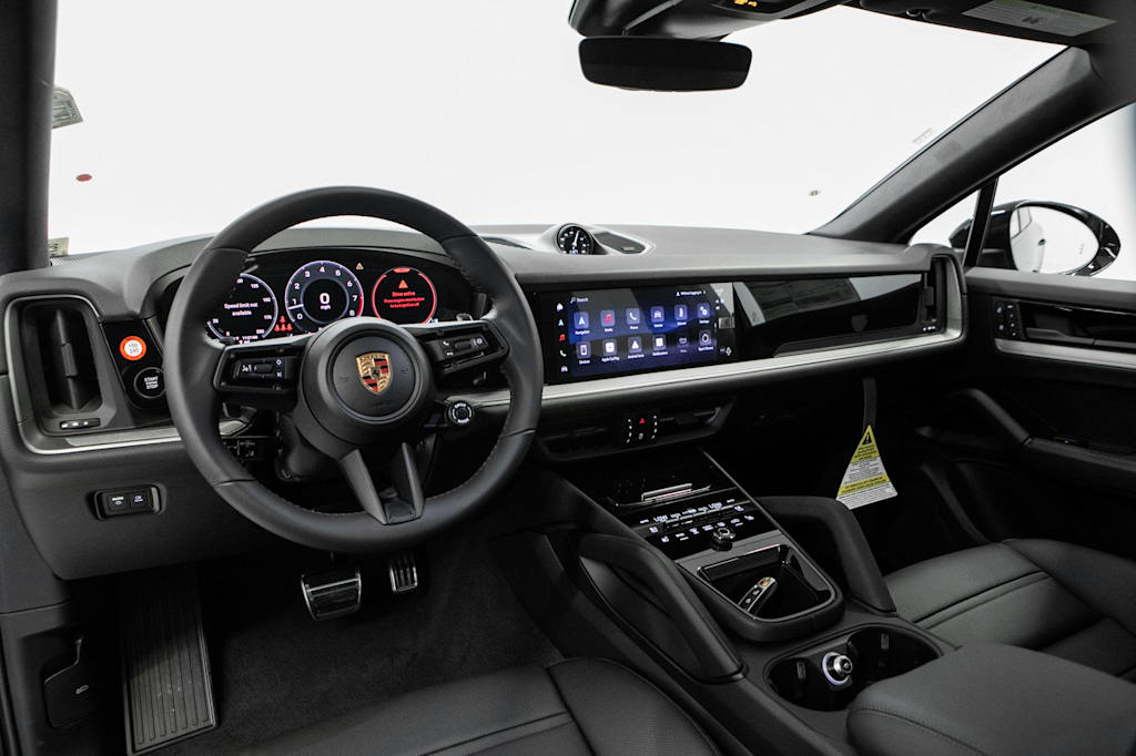 Thumbnail: 2026 Porsche Cayenne - 10