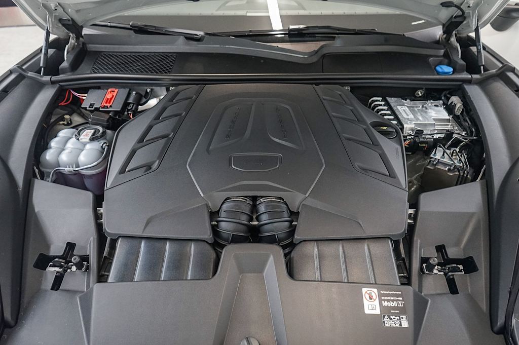 Thumbnail: 2026 Porsche Cayenne - 9