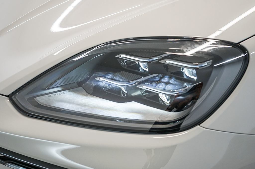 Thumbnail: 2026 Porsche Cayenne - 23