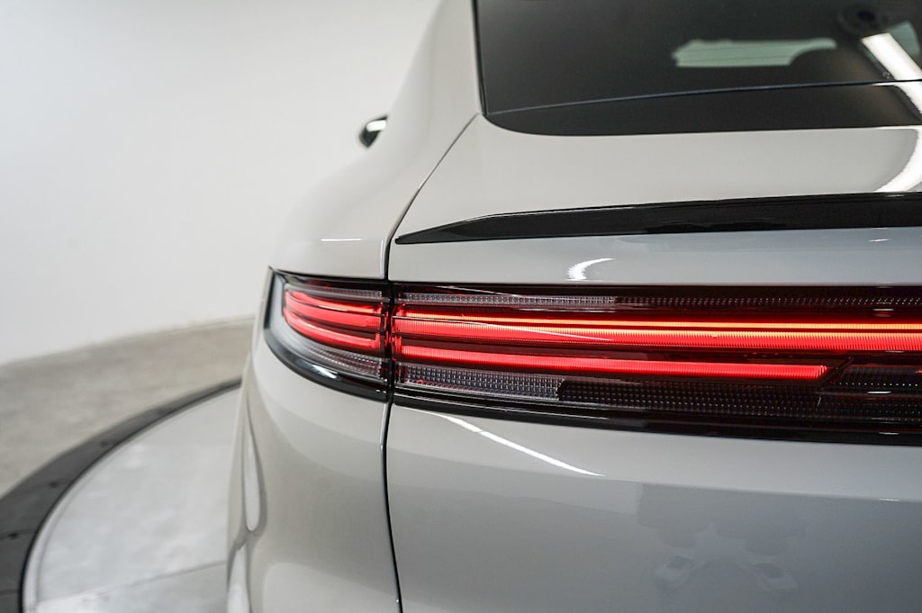 Thumbnail: 2026 Porsche Cayenne - 7