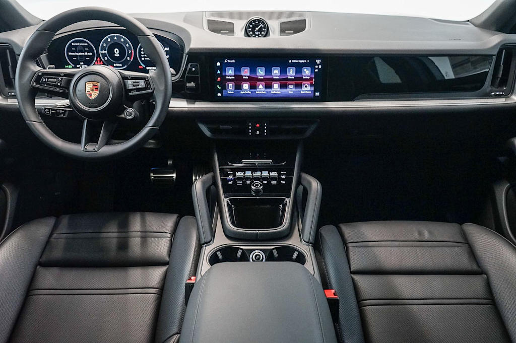 Thumbnail: 2026 Porsche Cayenne - 10