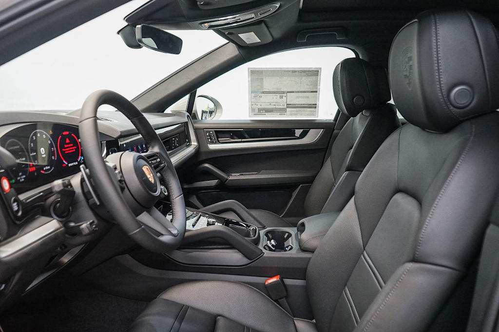 Thumbnail: 2026 Porsche Cayenne - 27
