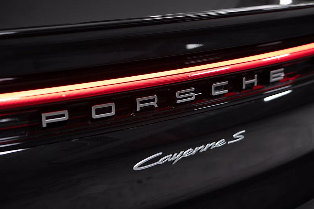 Thumbnail: 2026 Porsche Cayenne - 24