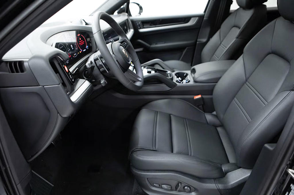 Thumbnail: 2026 Porsche Cayenne - 11