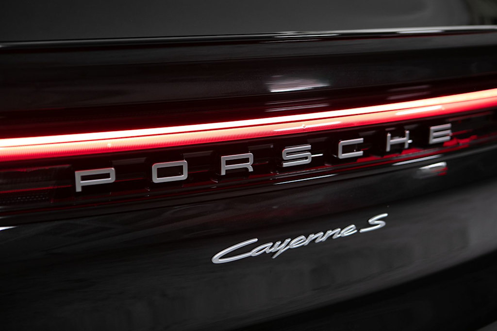 Thumbnail: 2026 Porsche Cayenne - 24