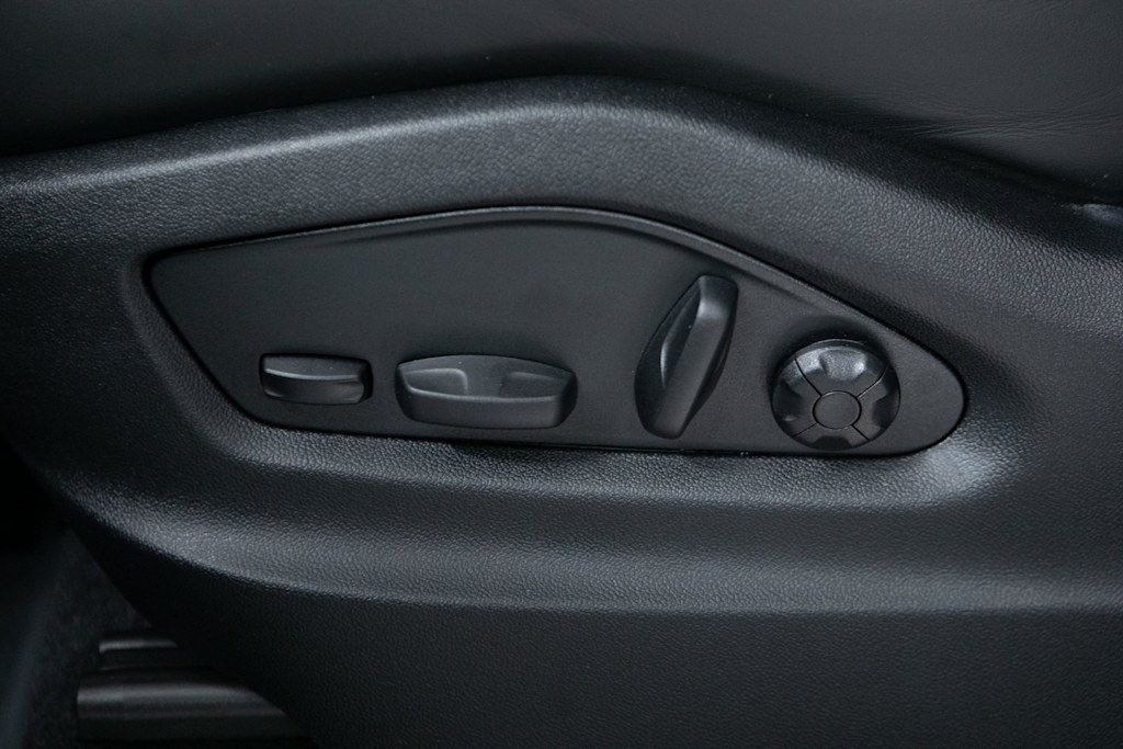 Thumbnail: 2026 Porsche Cayenne - 19