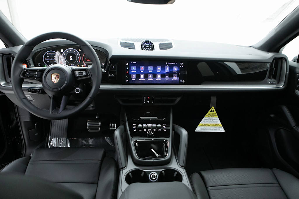 Thumbnail: 2026 Porsche Cayenne - 6